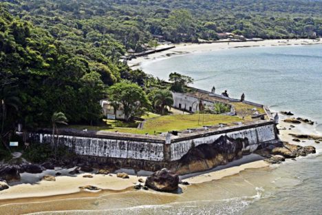 IAT autoriza obras de restauração na Fortaleza de Nossa Senhora dos Prazeres, na Ilha do Mel