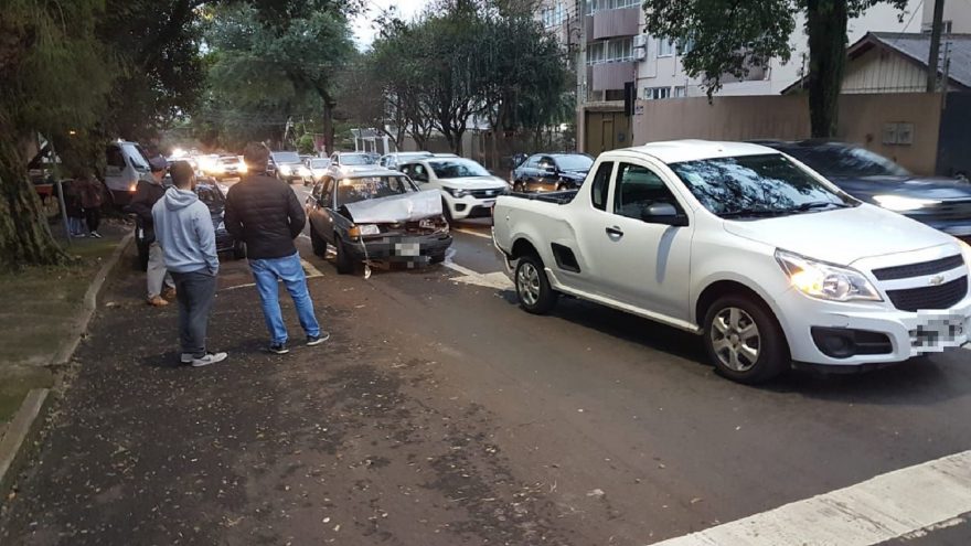 Acidente de trânsito é registrado no Centro; Condutor foi detido pela PM