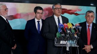 União Brasil quer reavaliar indicações de ministros, diz Padilha