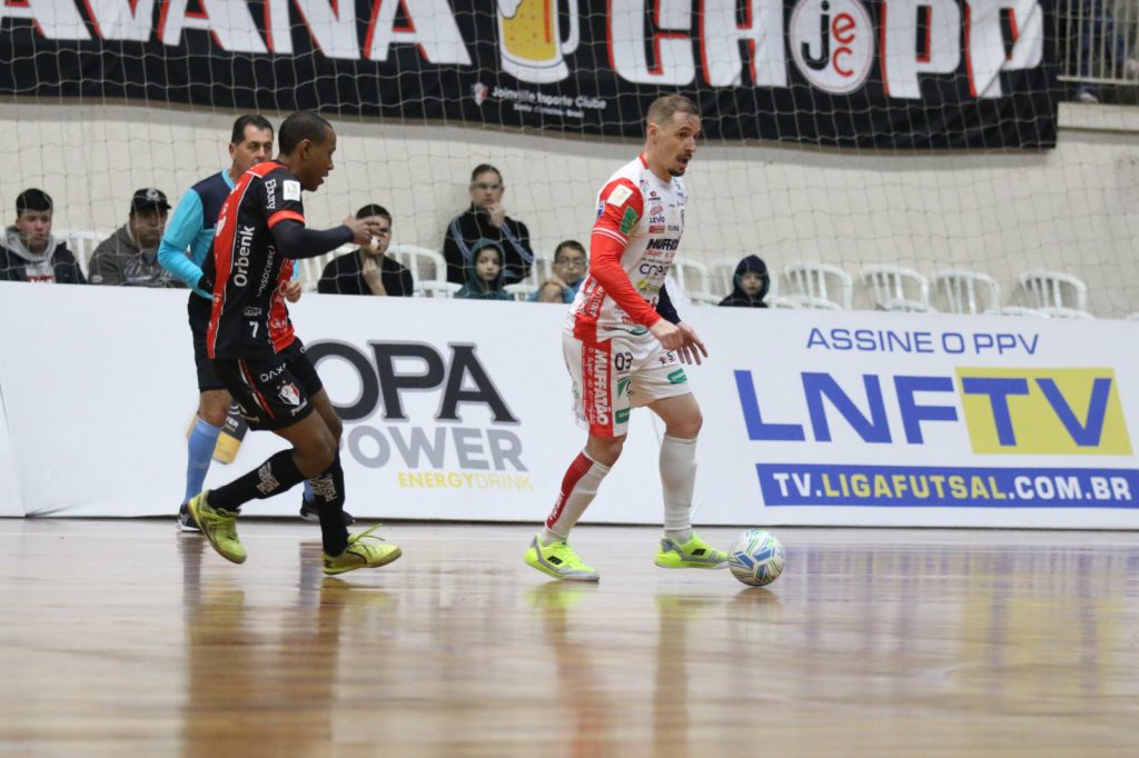 Em reprise da final da Libertadores, Cascavel Futsal é superado em Joinville