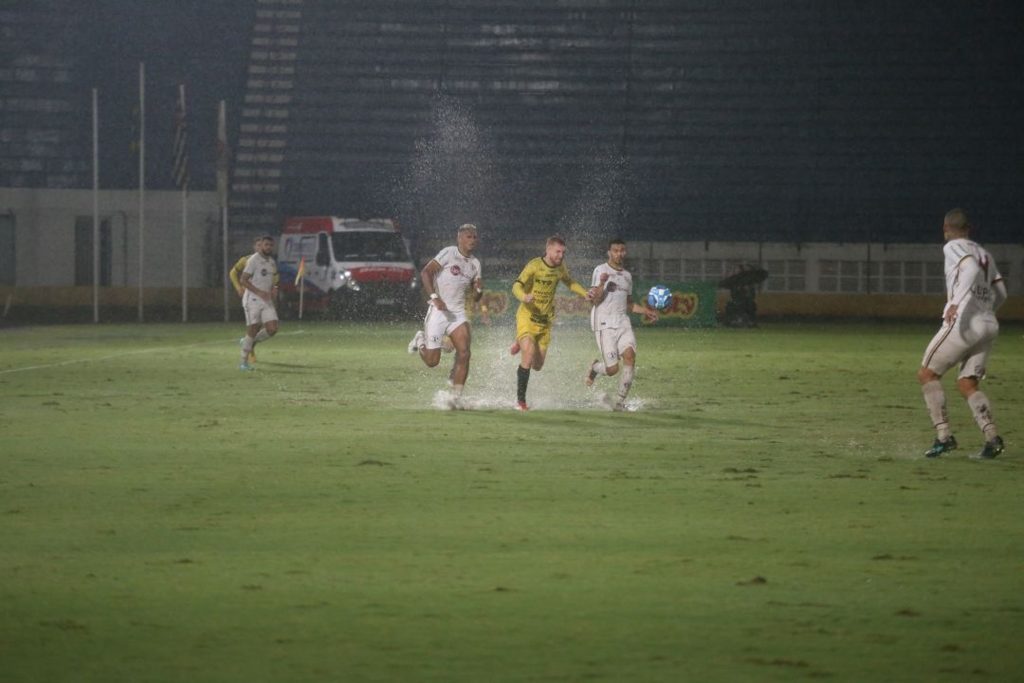 FC Cascavel é novamente superado pela Ferroviária na Série D