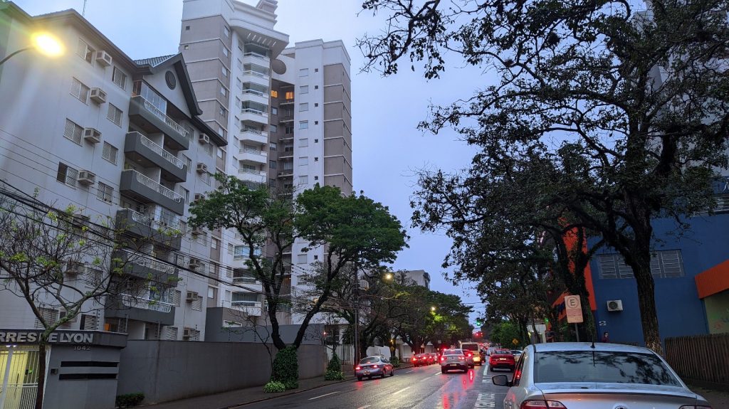 Temperaturas não passam dos 12°C em Cascavel nesta quinta-feira Temperaturas não passam dos 12°C em Cascavel nesta quinta-feira