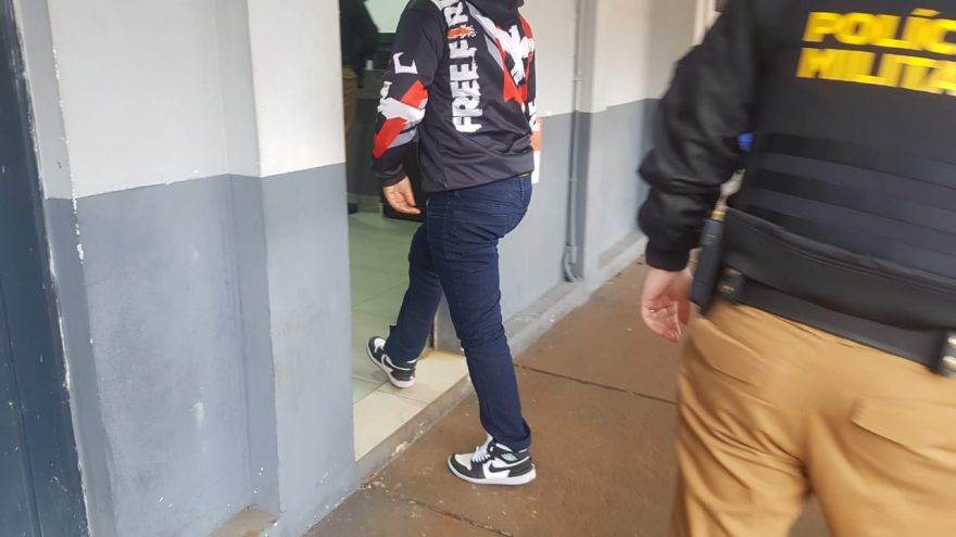 Polícia Militar detém homem devendo R$ 20 mil em pensão alimentícia no Conjunto Abelha