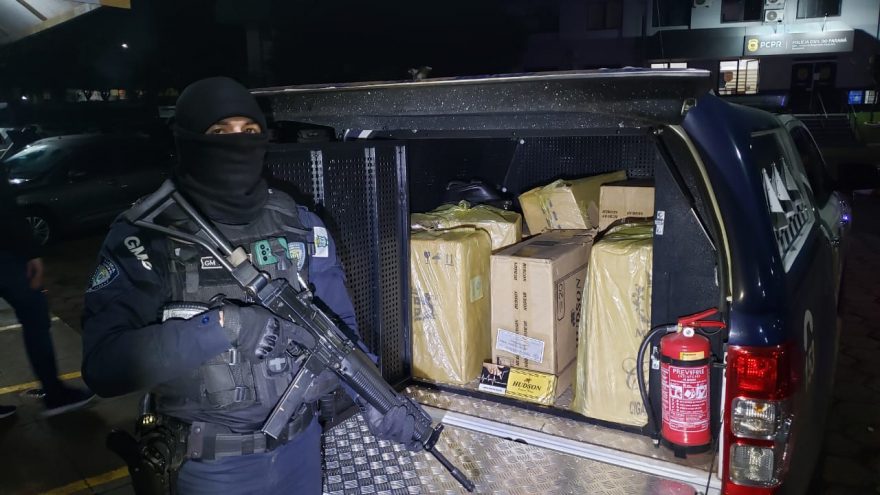 Homem é preso com cigarros contrabandeados na marginal da BR-467