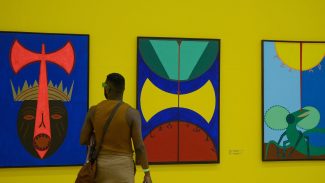 Mostra em Inhotim revela caminhos de Abdias Nascimento no exílio