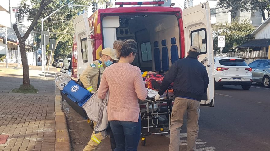 Menino de 10 anos fica ferido em Colégio e precisa ser socorrido pelo Corpo de Bombeiros