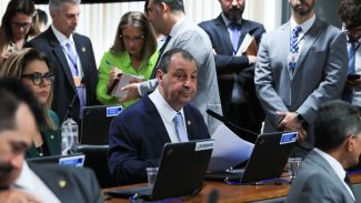 Comissão do Senado aprova relatório do novo arcabouço fiscal