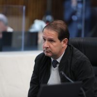Alep: Gastos com cargos comissionados na 1ª Vice Presidência, liderada por Marcel Micheletto, registram aumento constante Imagem referente a Alep: Gastos com cargos comissionados na 1ª Vice Presidência, liderada por Marcel Micheletto, registram aumento constante