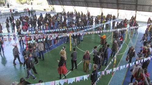 Festa junina promove socialização para os usuários dos Caps de Curitiba Imagem referente a Festa junina promove socialização para os usuários dos Caps de Curitiba