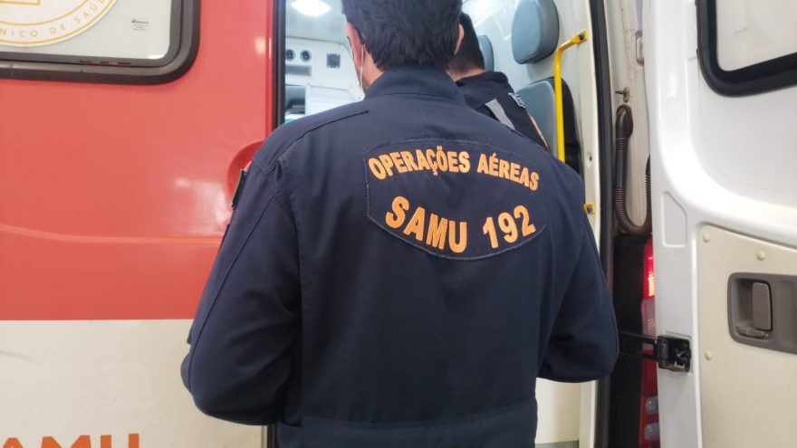 Em estado gravíssimo após parada cardíaca, mulher é trazida a Cascavel de Helicóptero