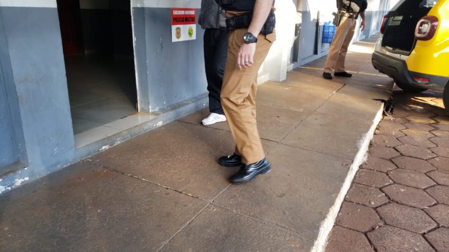 Jovem, de 21 anos, é detido com pedras de crack em ação da Polícia Militar