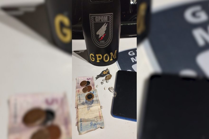 GM detém homem com pedras de crack e roupa íntima feminina