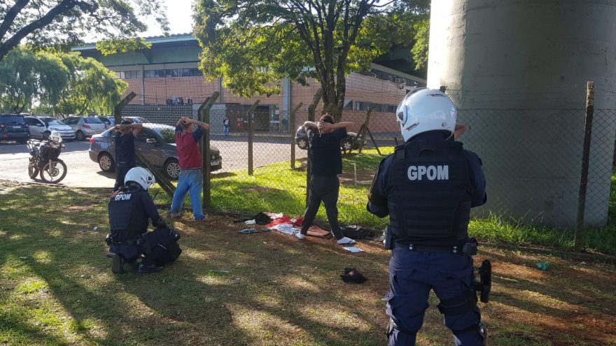 GPOM realiza abordagens nas intermediações da Rodoviária
