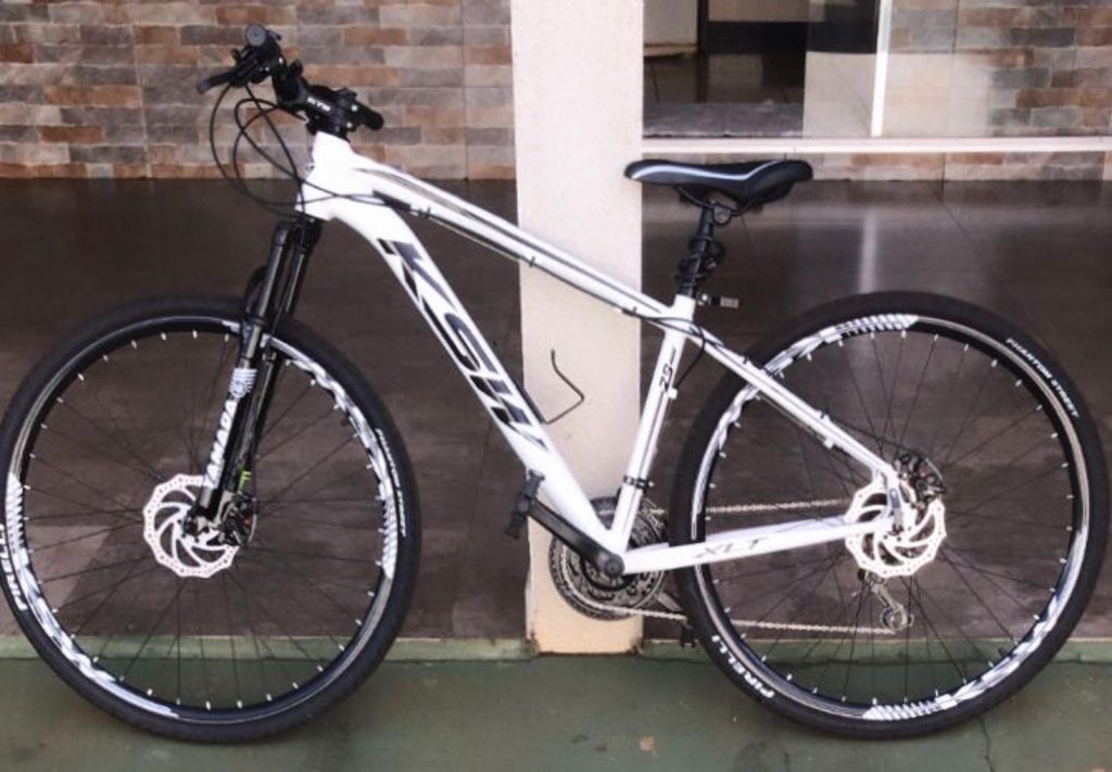 Bicicleta KSW foi furtada na Av. Brasil