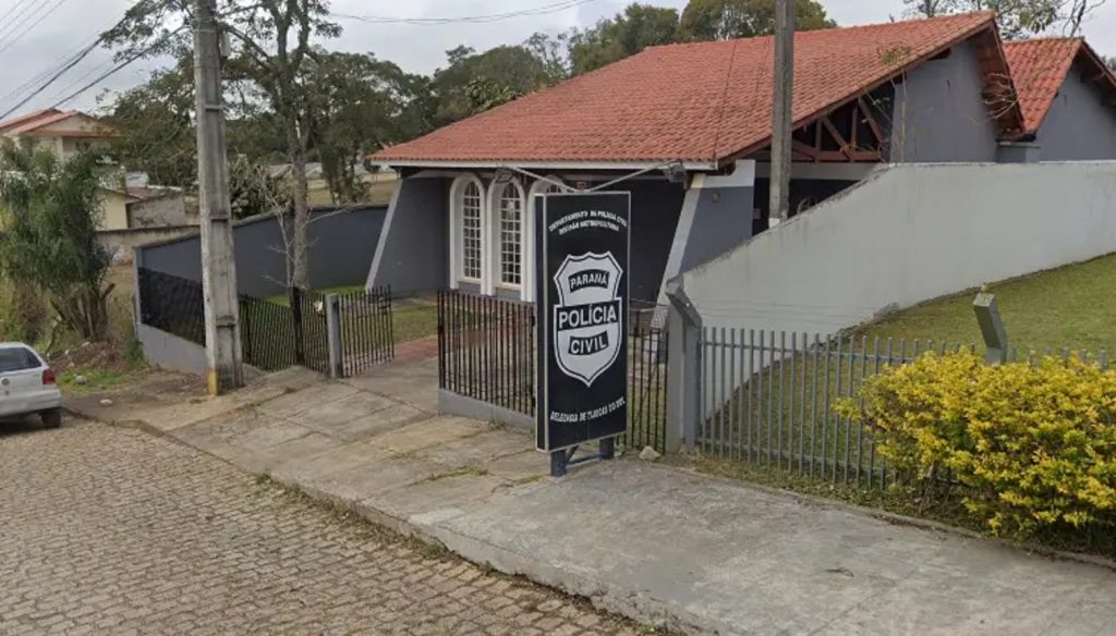 “Me leva para sua casa”: jovem estuprada por 17 anos pede socorro em carta para colega de igreja e pai é preso