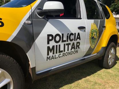 Homem não aceita fim do relacionamento vai a casa da ex, promove agressão e foge