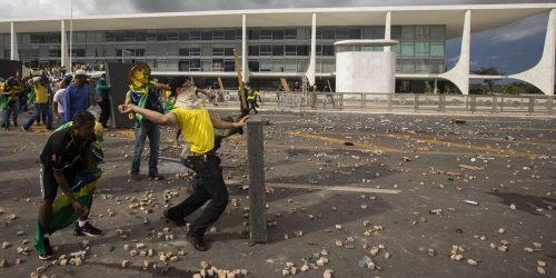 Imagem referente a PF faz buscas por “possível financiador” de atos em 8 de janeiro 