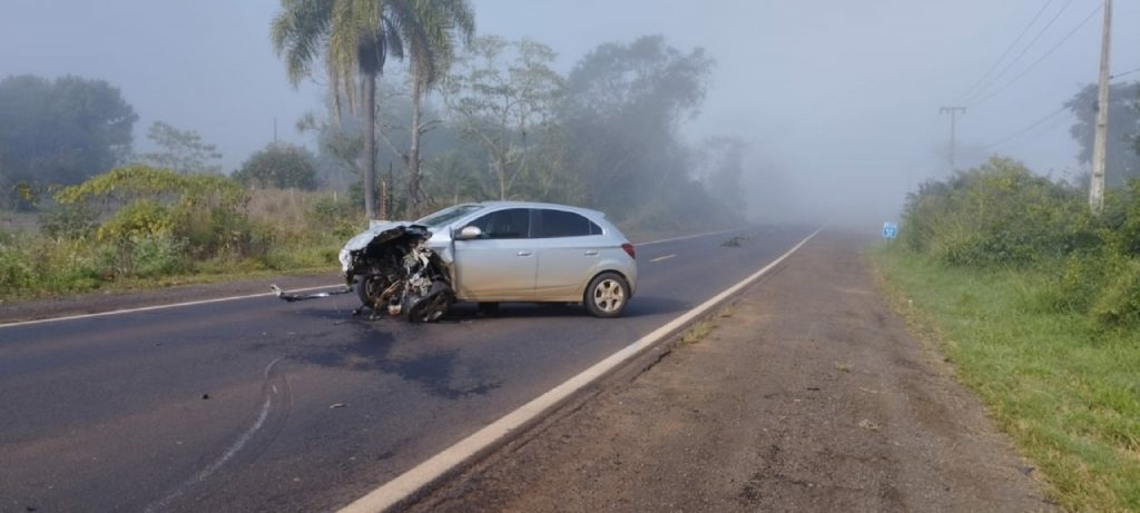 Motorista fica ferido em forte colisão de trânsito na PR-566 em Francisco Beltrão