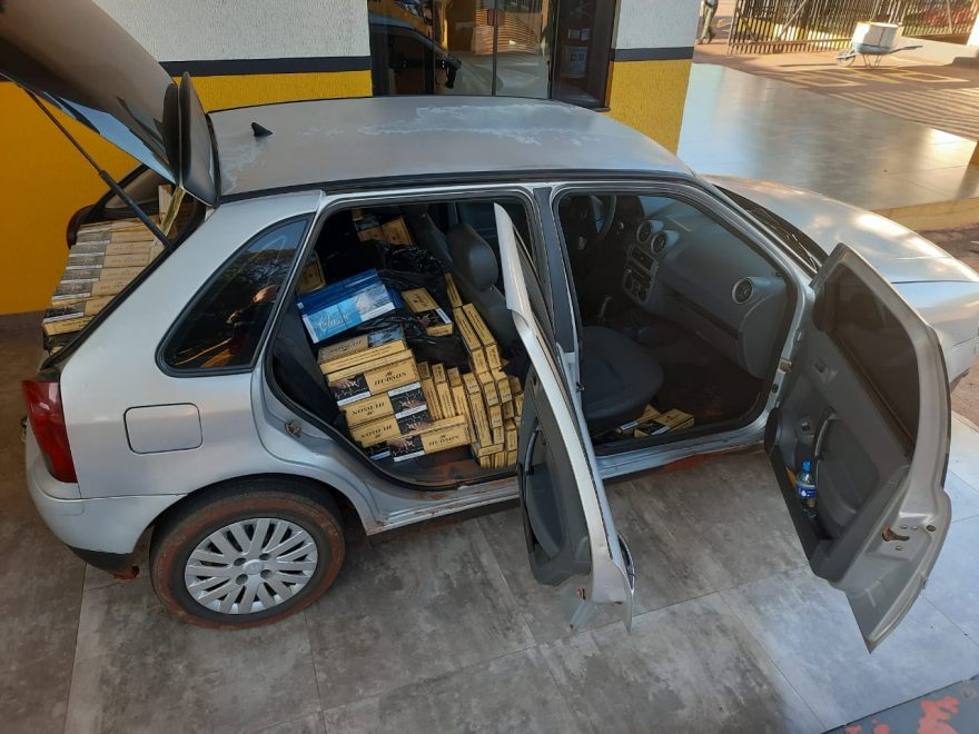 BPRv apreende veículo carregado com cigarros contrabandeados do Paraguai