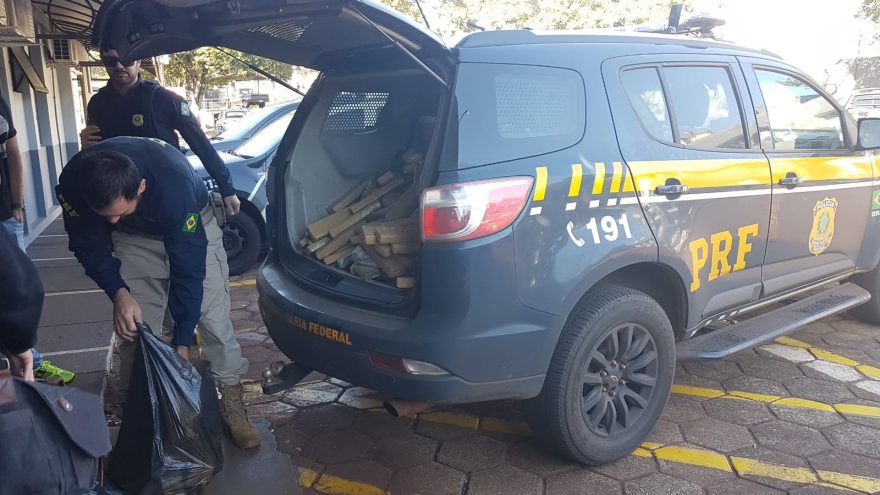 PRF apreende grande quantidade de maconha na BR-277 em Céu Azul