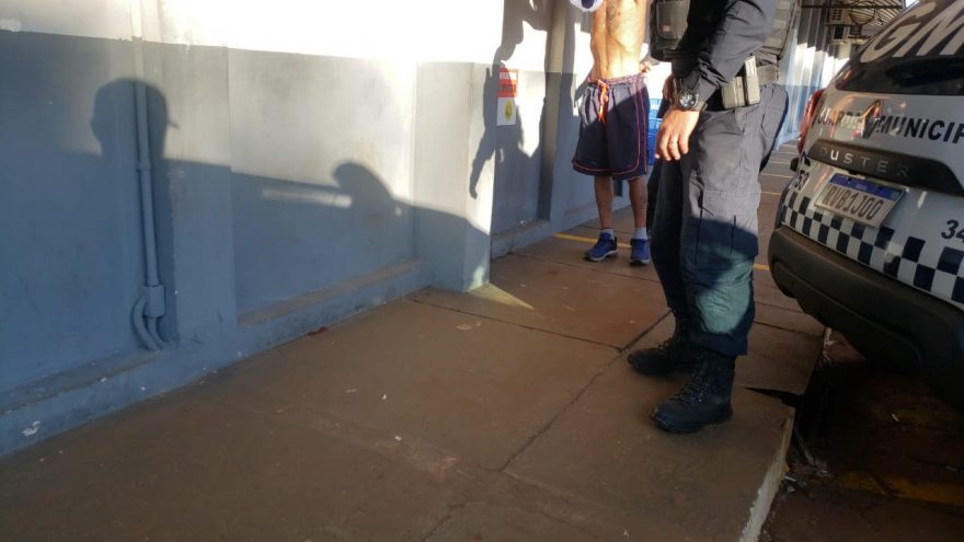Homem é detido pela GM por furto e desacato