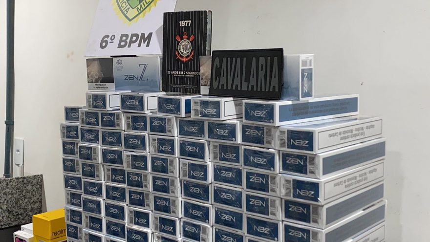 Cavalaria apreende cigarros contrabandeados e eletrônicos na Rodoviária
