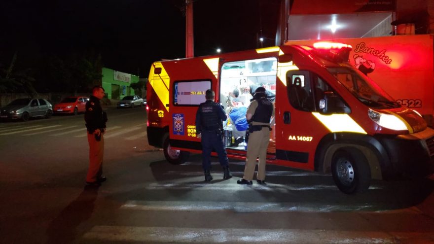 Mulher é violentamente agredida a pauladas no Jardim Tarumã