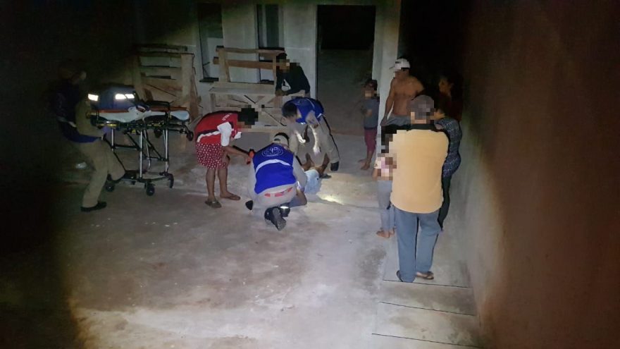 Jovem cai de quatro metros durante brincadeira em construção no Santa Cruz