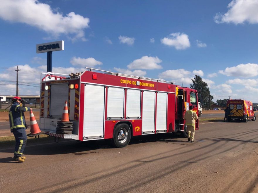 Colisão entre veículos é registrada às margens da BR-277, em Cascavel