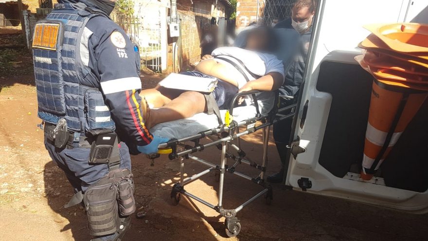 Mulher sofre dor intensa e é socorrida pelo Samu no Santo Onofre