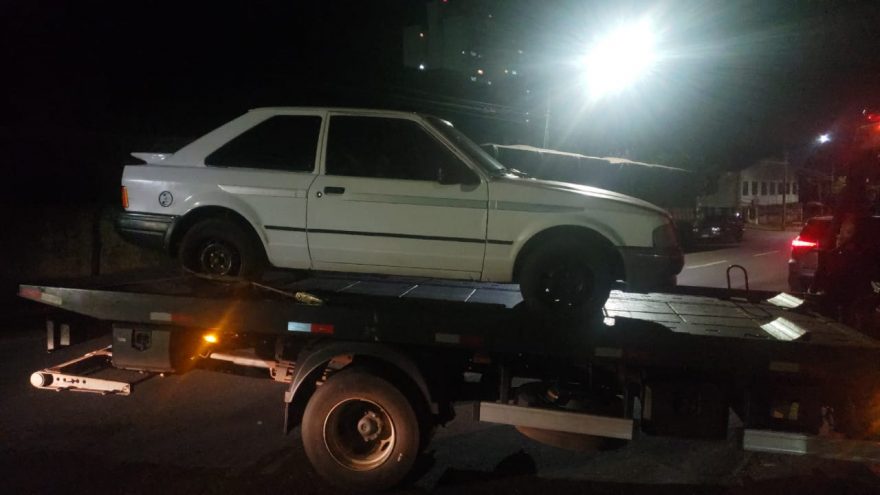 Escort furtado é recuperado em Santa Tereza