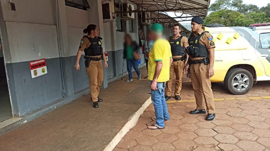 Homem é detido por violência doméstica no Floresta