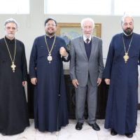 Imagem referente a Vice-governador recebe líder da Igreja Ortodoxa grega na América do Sul