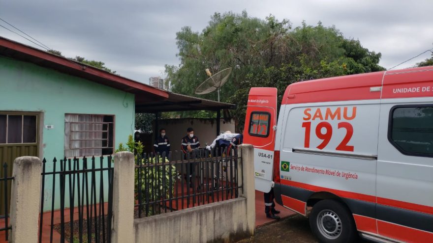 Com ataque cardíaco, idoso de 93 anos é socorrido pelo Samu no Bairro Santa Cruz