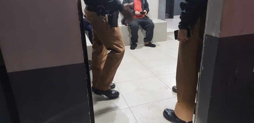 Após 14 anos juntos, casal briga e mulher é agredida a tapas; Acusado é preso pela Polícia Militar
