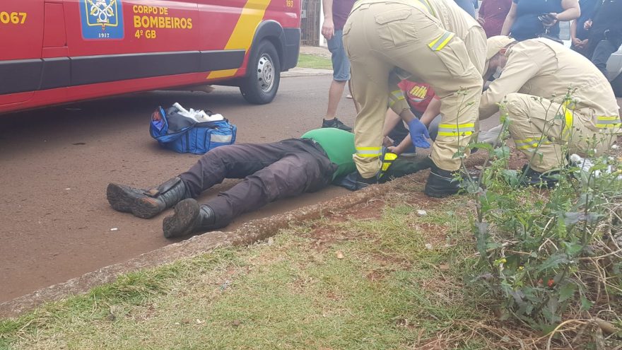 Motociclista fica ferido ao se envolver em colisão de trânsito no Cascavel Velho