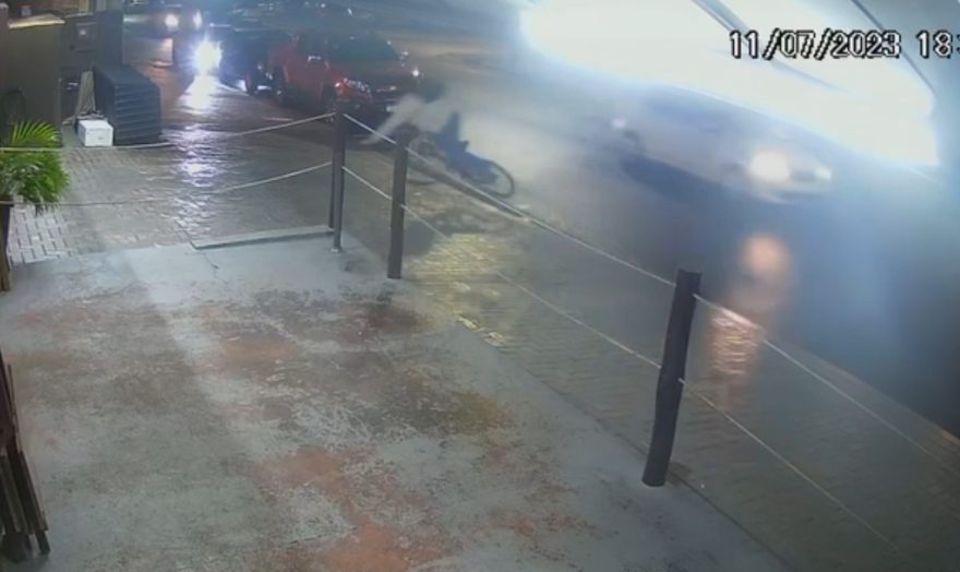 Vídeo mostra acidente onde ciclista ficou ferido na Rua Fortaleza