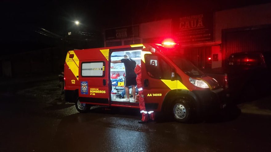 Siate atende mulher envolvida em acidente entre duas motos no Santa Cruz