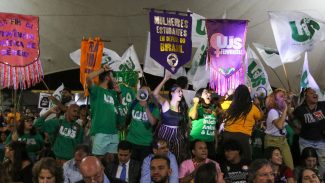 Congresso da UNE deve reunir cerca de 10 mil estudantes em Brasília