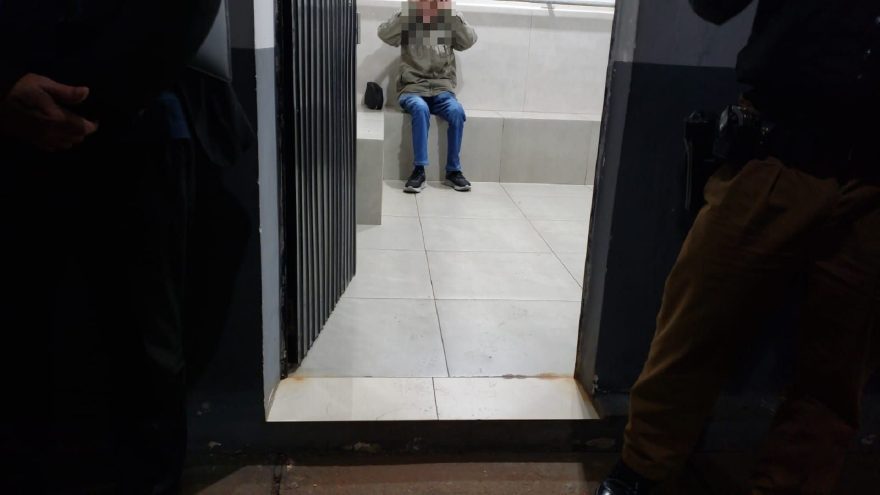 Após passar a mão em mulheres no shopping, homem é detido pela Polícia Militar