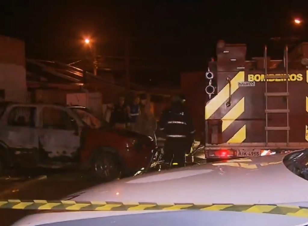 Inconformado com separação, homem coloca fogo na residência e acaba morrendo com a esposa e o sogro cadeirante Inconformado com separação, homem coloca fogo na residência e acaba morrendo com a esposa e o sogro cadeirante