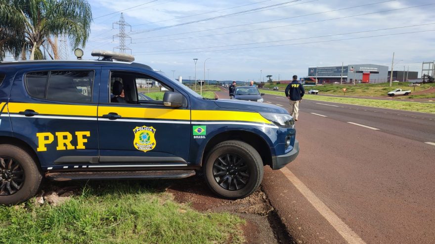 PRF realiza operação de rotina na rodovia BR-467, em Cascavel