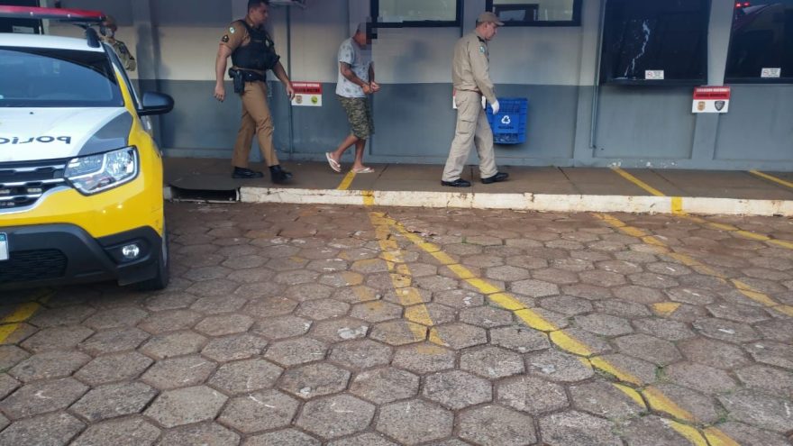 Preso no Pioneiros Catarinenses é socorrido pelo Siate na Delegacia