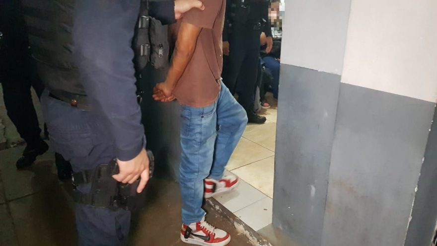 Homem é detido no Santa Cruz por descumprir medida protetiva