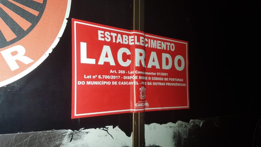 Operação AIFU fiscaliza estabelecimentos e lacra bar na região norte