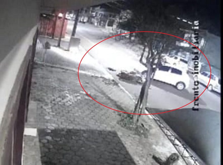 Câmera registra acidente na Rua Manaus