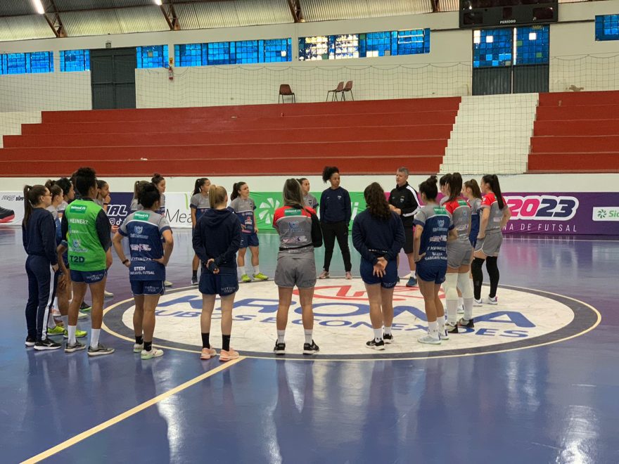 Stein Cascavel recebe o SERC/UCDB em Cascavel neste domingo