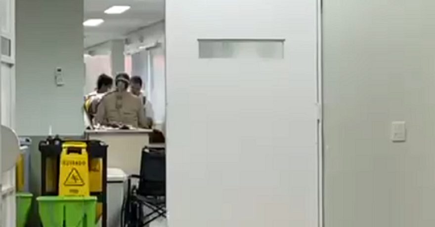 Homem pede socorro no posto dos Bombeiros após ser agredido durante briga de família