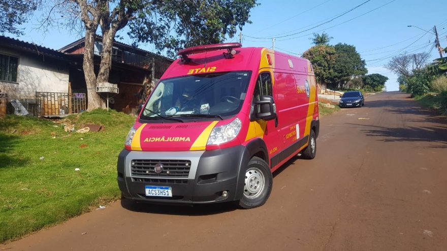 Idosa sofre contusão no crânio após queda em residência