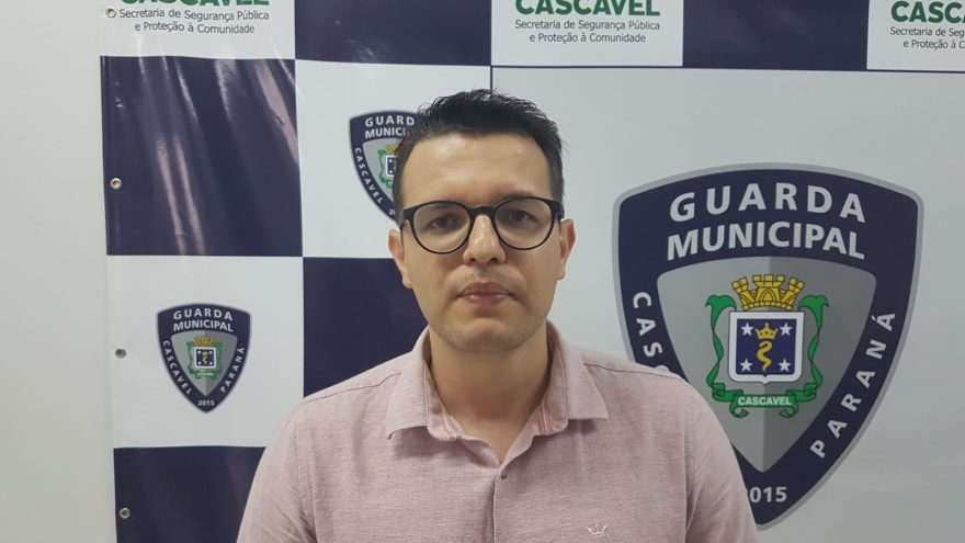 Diretor da Guarda Municipal fala sobre ocorrência onde homem promoveu quebra-quebra na UPA